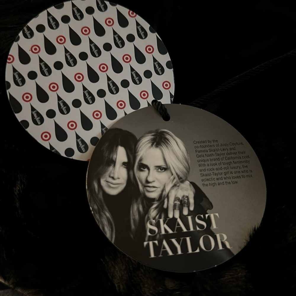 Neiman Marcus for Target Skaist Taylor Faux‎ Fur Vest 00294322 NWT Black XS - Picture 13 of 16